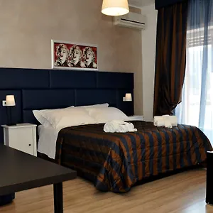 *** Bed & Breakfast Check-inn Italy
