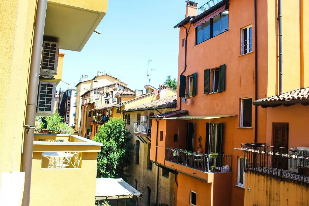 La Finestra Sul Canale Bed & Breakfast Bologna 3*,